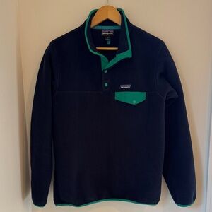 PATAGONIA Women’s Patagonia Synchilla Snap-T Navy Blue Pullover Green Trim MED